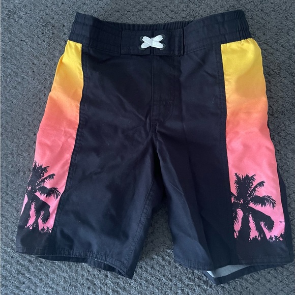 Old Navy swim trunks and slides bundle deal - Picture 2 of 7